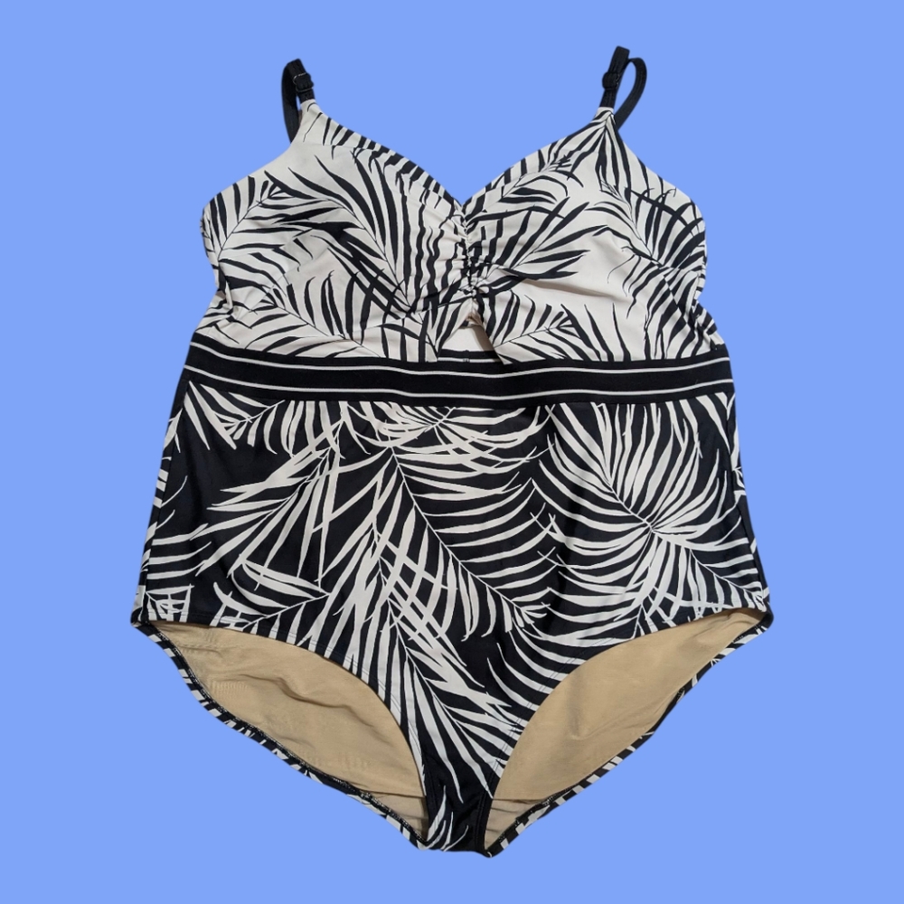 Swim By Cacique Black and White Leaf Print Plus Size Peekaboo Swimsuit Size 28